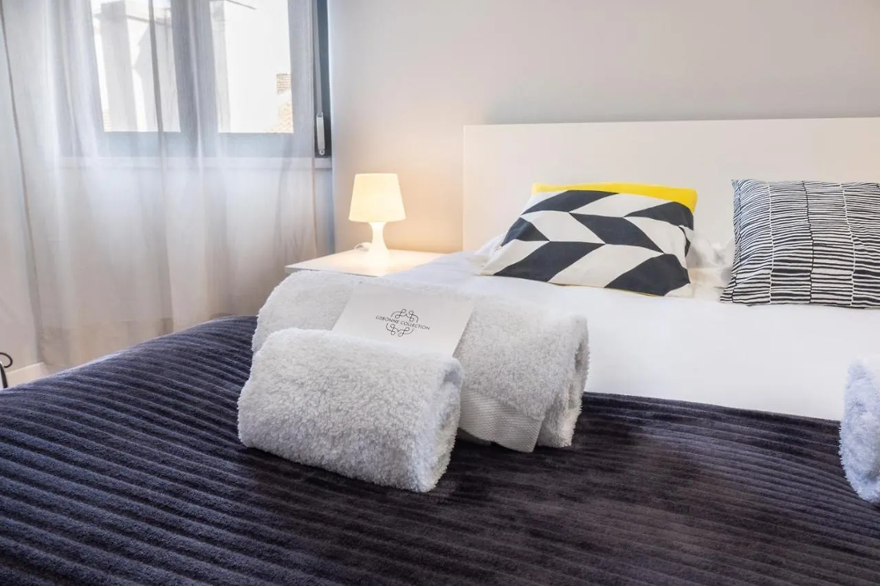 Bright & Central Apartment By Lovelystay Lisbon