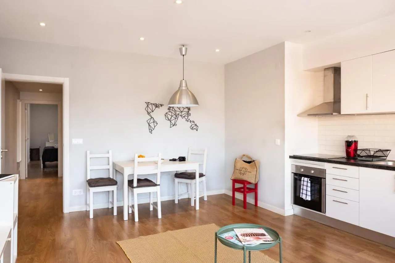 Bright & Central Apartment By Lovelystay Lisbon Portugal