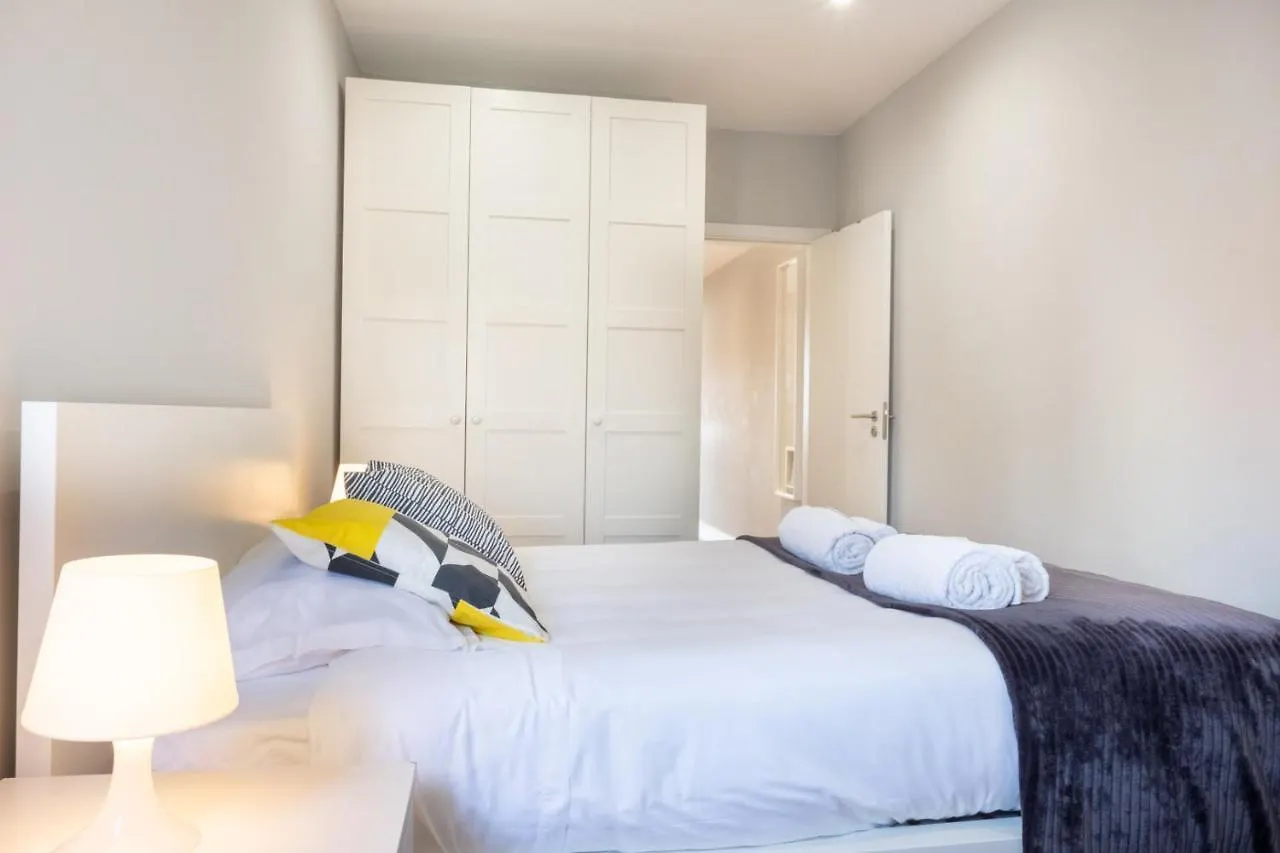 Bright & Central Apartment By Lovelystay Lisbon